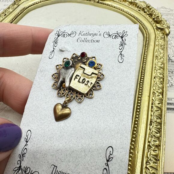 Vintage Jewelry Floss Dentist Brooch Pin Dentist Gift Tooth Brooch - Picture 7 of 8